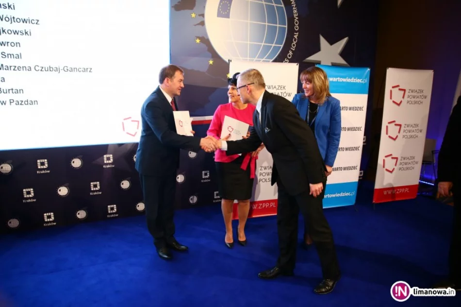 Gmina Limanowa laureatem Ogólnopolskiego Rankingu Gmin i Powiatów 2017 - zdjęcie 2