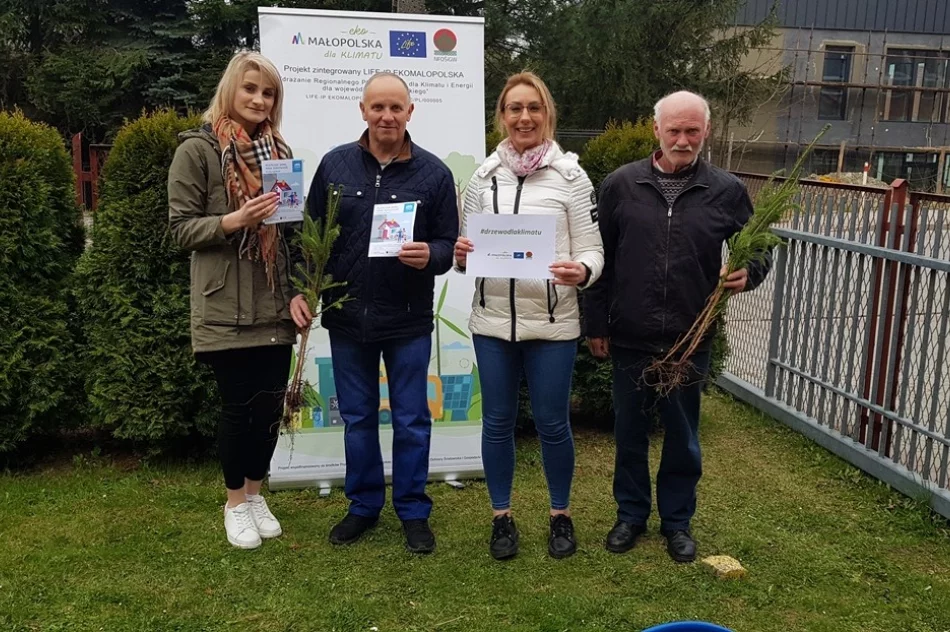 Rozdawano sadzonki i rozmawiano o ekologii - zdjęcie 2