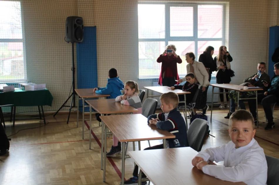 Młodzież wykazała się wiedzą o pożarnictwie - zdjęcie 3