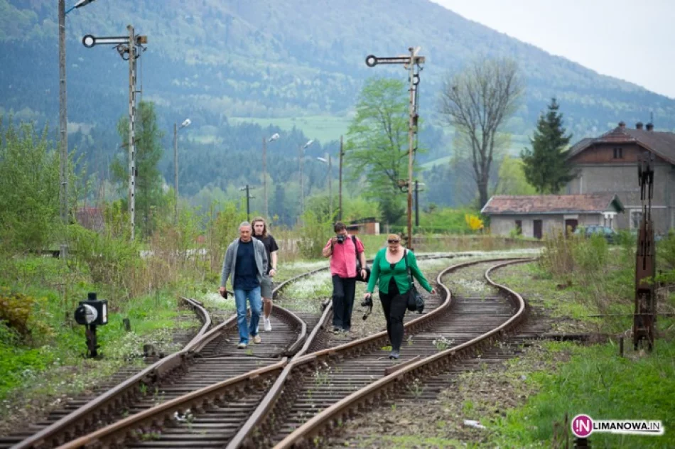 'Lokomotywa' rusza w obronie linii - zdjęcie 4