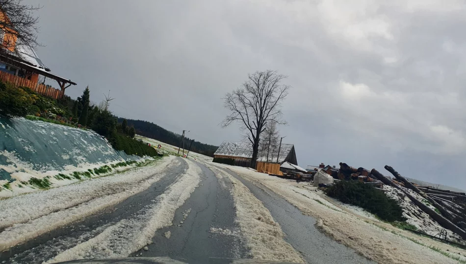 Burza z gradem nad Limanowszczyzną - zdjęcie 1