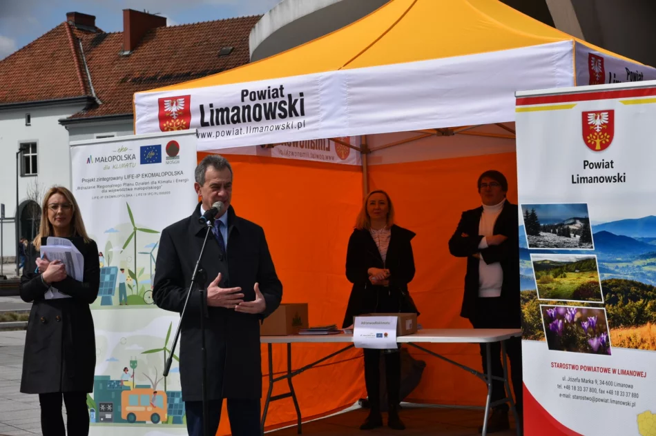 Mieszkańcom rozdano tysiąc sadzonek - zdjęcie 4