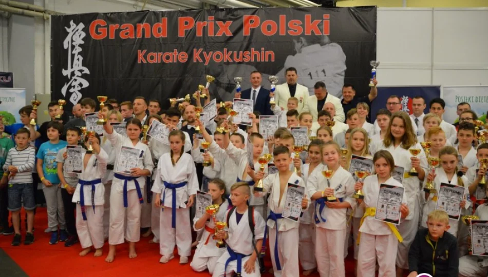 16 medali na II Grand Prix Polski Kyokushin Karate IKO Nakamura w Kielcach - zdjęcie 1