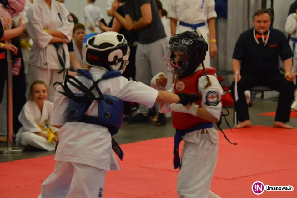 16 medali na II Grand Prix Polski Kyokushin Karate IKO Nakamura w Kielcach - zdjęcie 2