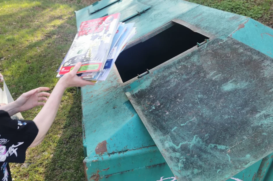 Trwa ZBIÓRKA MAKULATURY zorganizowana z okazji Dnia Ziemi - zdjęcie 7