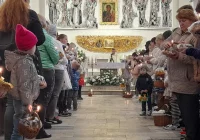 Wigilia paschalna dla uchodźców sprawowana w kościele - zdjęcie główne