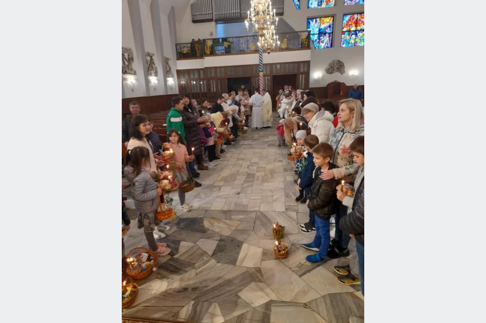 Wigilia paschalna dla uchodźców sprawowana w kościele - zdjęcie 9
