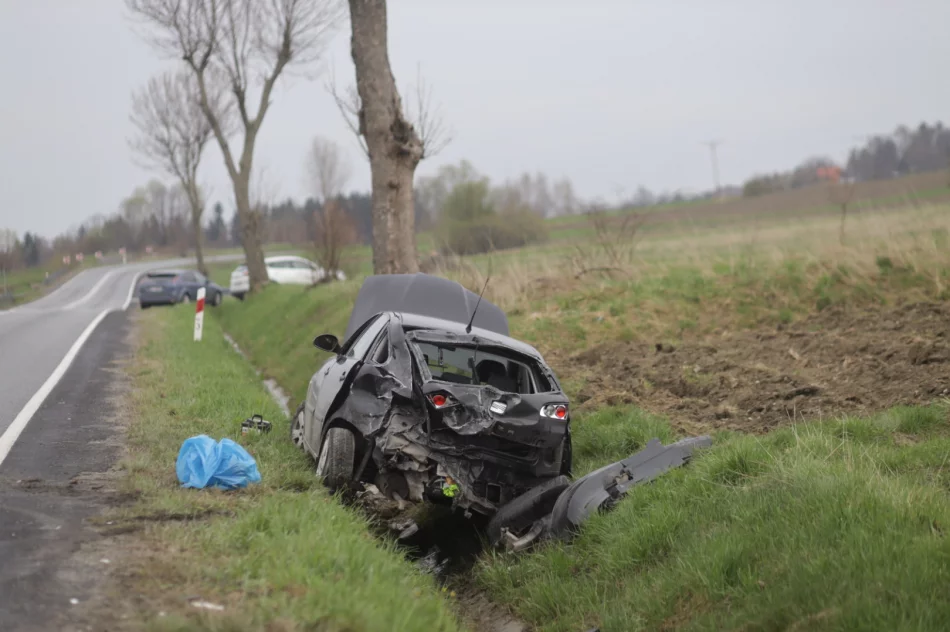 Groźnie wyglądające zderzenie z ciężarówką - zdjęcie 5