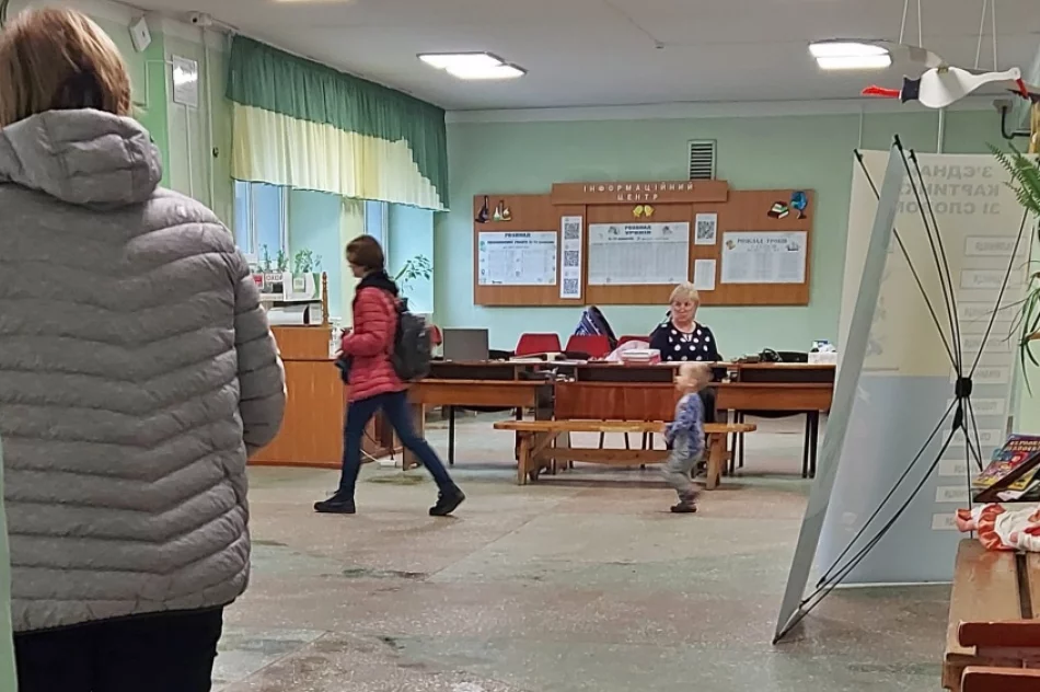 Tak mieszkają uchodźcy w przekształconych szkołach w Truskawcu - zdjęcie 6