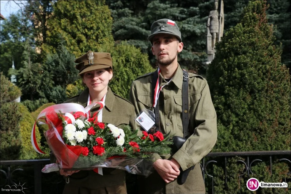 Limanowianie uczcili pamięć ofiar zbrodni katyńskiej - zdjęcie 2