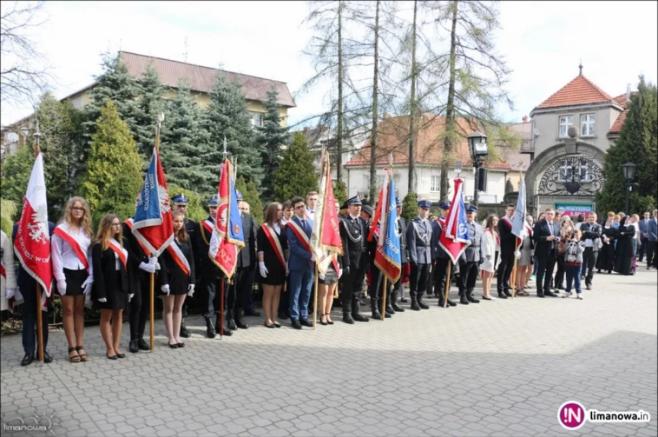 Limanowianie uczcili pamięć ofiar zbrodni katyńskiej - zdjęcie 4