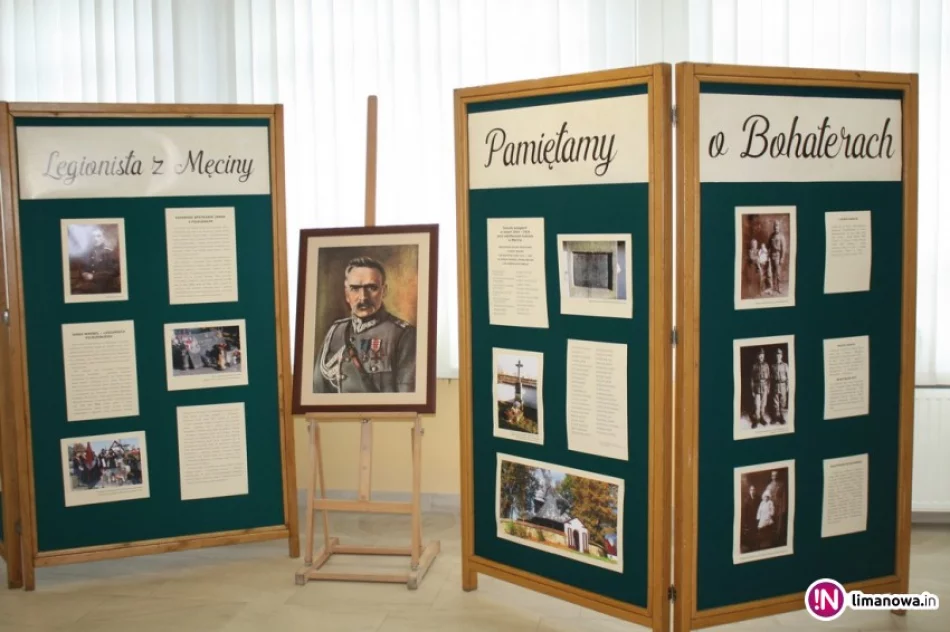 Szkoła nr 1 w Męcinie zainaugurowała obchody 100-lecia Odzyskania Niepodległości - zdjęcie 2