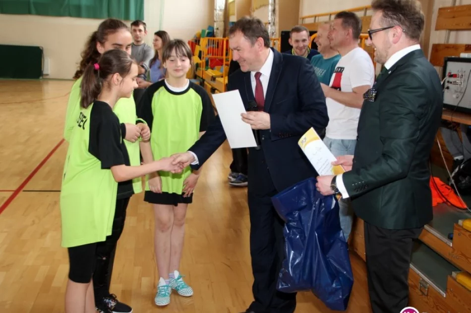 Rupniów po raz kolejny niepokonany w piłce ręcznej - zdjęcie 3