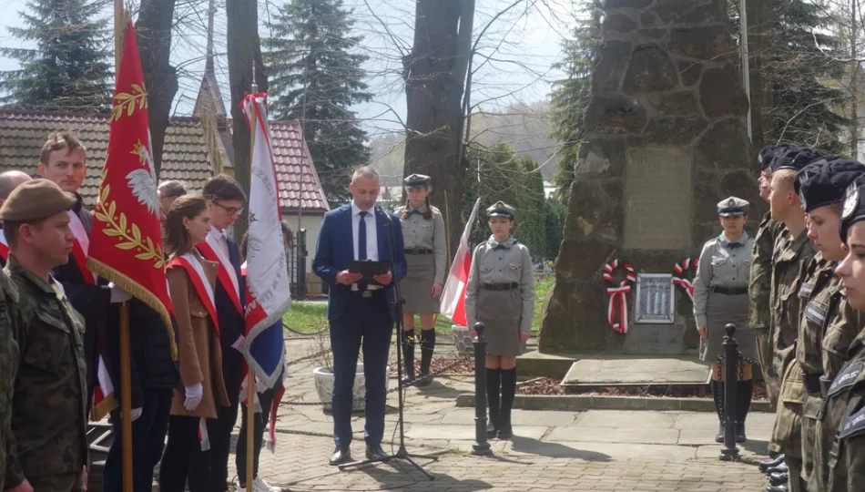 ,,Prawda – Pamięć – Szacunek” – uroczystość patriotyczna w Łososinie Górnej - zdjęcie 1