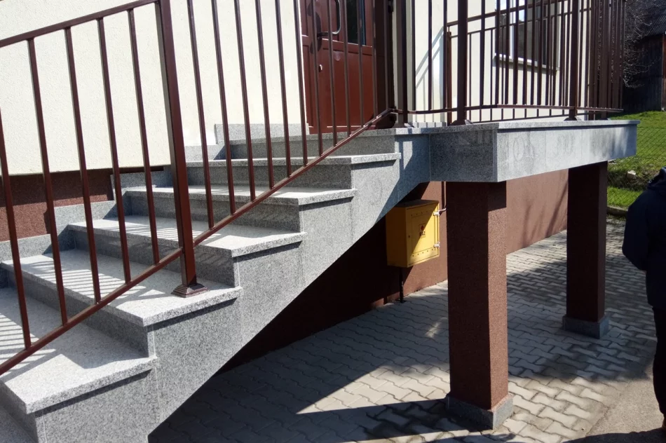 Dobiegła końca modernizacji budynku świetlicy wiejskiej w Makowicy - zdjęcie 5