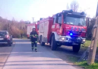 Alarmy bombowe w dwóch szkołach. W jednej - ewakuacja - zdjęcie główne