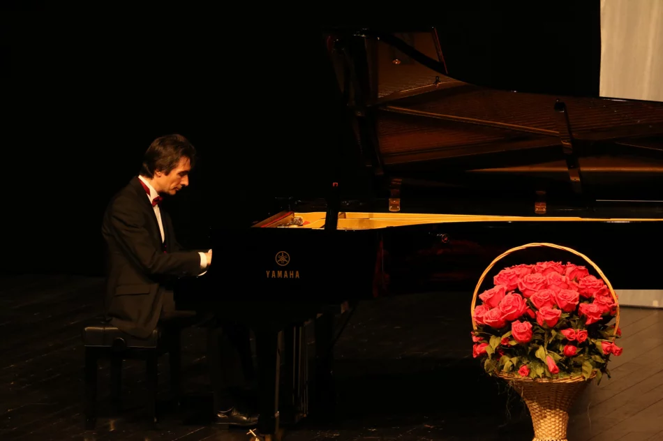 Uroczysta sesja z okazji rocznicy uchwalenia Konstytucji 3 Maja - zdjęcie 3