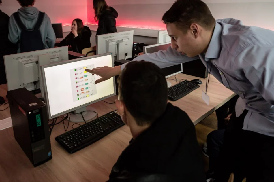 Dzień otwarty i zawody kartingowe - zdjęcie 5