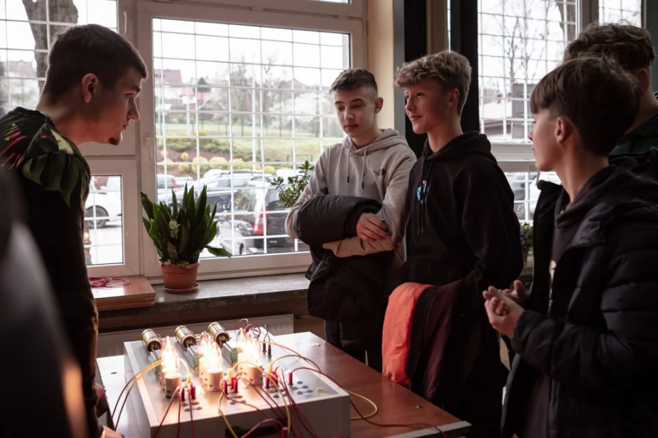 Dzień otwarty i zawody kartingowe - zdjęcie 7