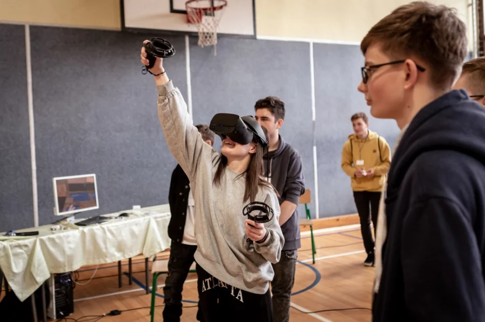 Dzień otwarty i zawody kartingowe - zdjęcie 12