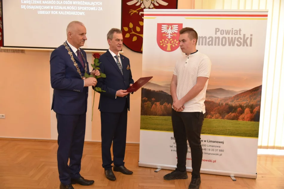 Rozdano nagrody finansowe sportowcom - zdjęcie 2