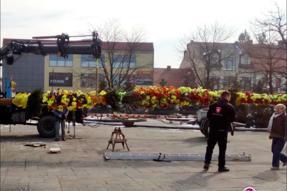 Palma Wielkanocna na limanowskim rynku - zdjęcie 2