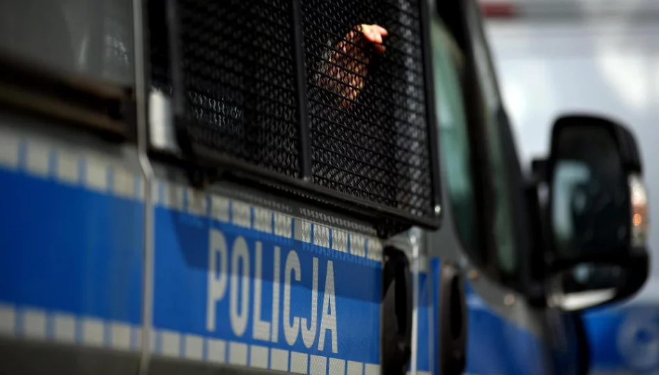 Po meczu finałowym Pucharu Polski doszło do ataku na policjantów - zdjęcie 1