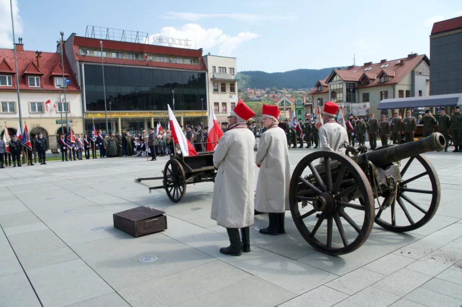 "Możemy zobaczyć co się dzieje, gdy kraj nie jest wystarczająco silny" - zdjęcie 2