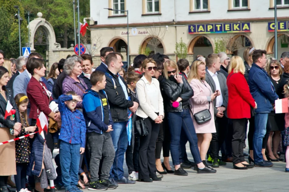 "Możemy zobaczyć co się dzieje, gdy kraj nie jest wystarczająco silny" - zdjęcie 5