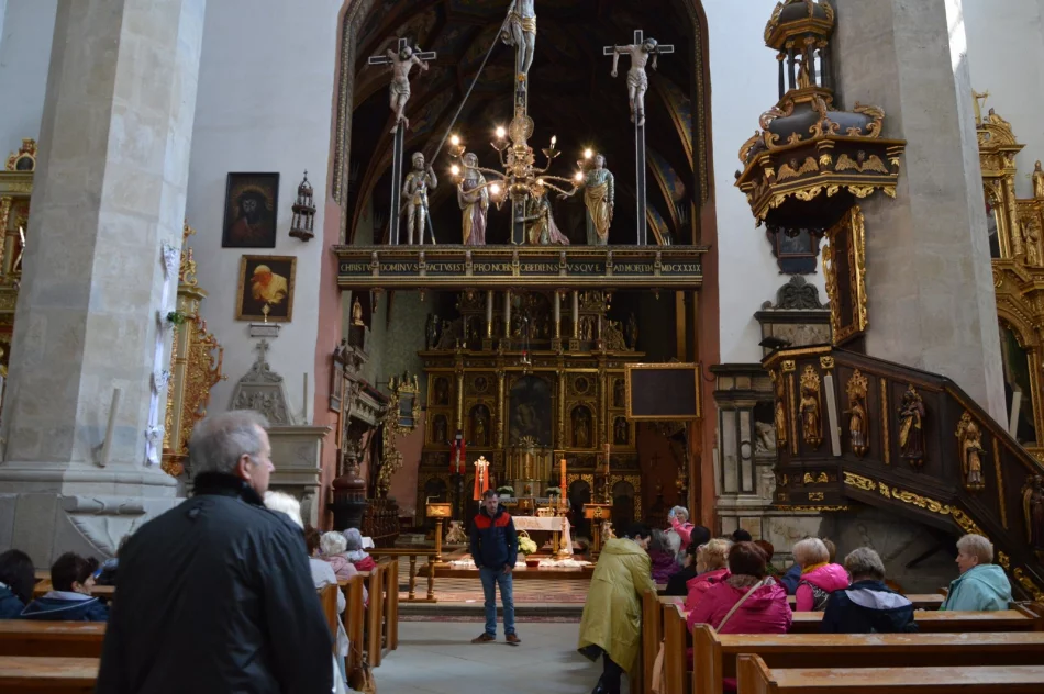 Mieszkańcy Limanowszczyzny zwiedzali perłę Podkarpacia - zdjęcie 2