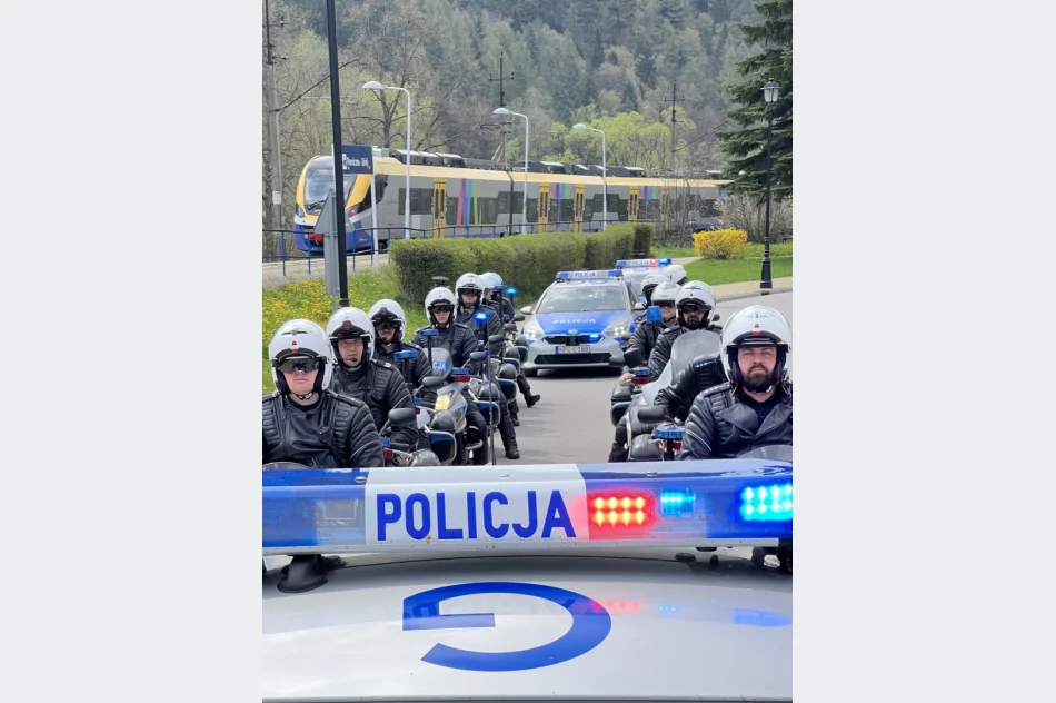 Policjanci zabezpieczali kolarskie zmagania - zdjęcie 7