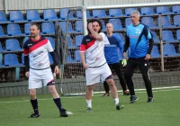 Mocne strzelanie wśród oldbojów - zdjęcie główne