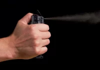 Został pobity, w odwecie przyszedł z gazem? Policja wyjaśnia awanturę - zdjęcie główne