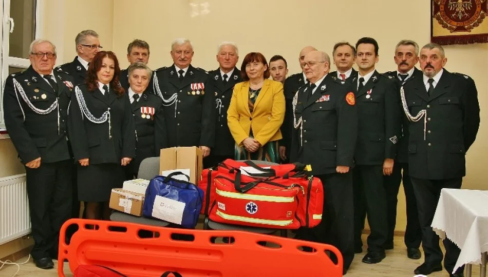 Cenny sprzęt dla strażaków Ochotniczych Straży Pożarnych - zdjęcie 1