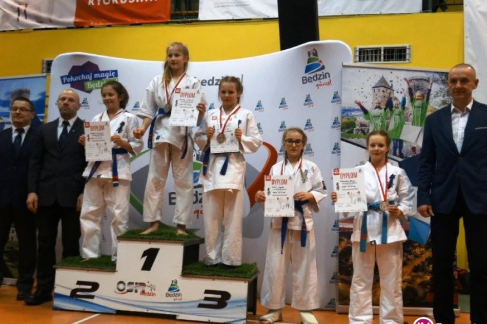 19 medali ARS Klub Kyokushinkai - zdjęcie 3