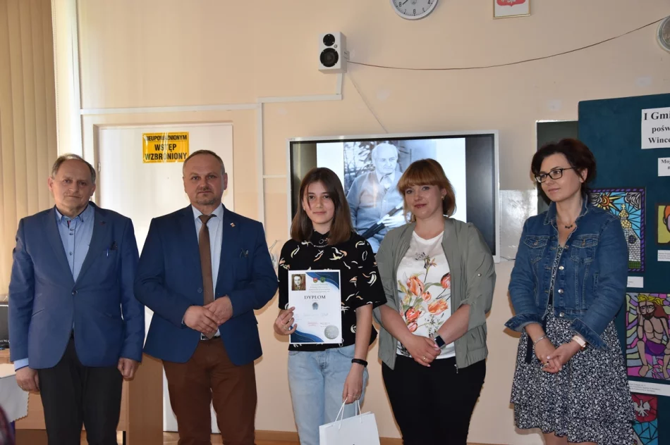 Podsumowanie I Gminnego Konkursu poświęconego pamięci Wincentego Gawrona - zdjęcie 18