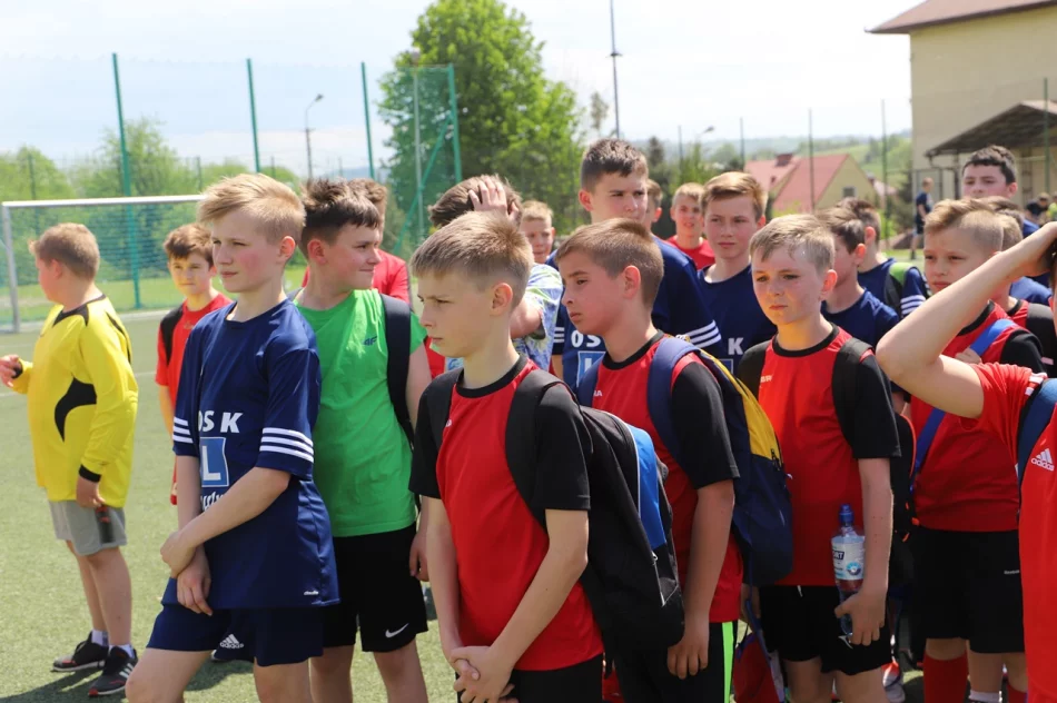 Chłopcy z Młynnego Mistrzami Gminy Limanowa w Piłce Nożnej Dzieci - zdjęcie 9