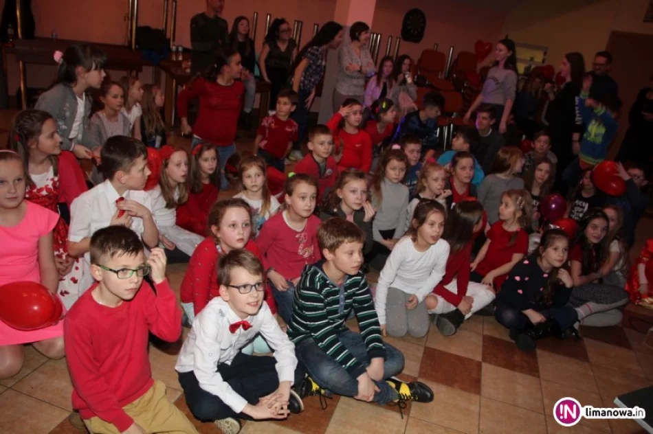 Walentynkowa dyskoteka w świetlicy w Pasierbcu - zdjęcie 3