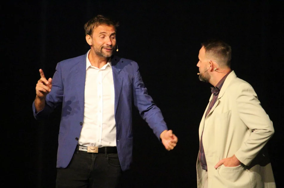 Popularni kabareciarze zabrali limanowian na "polską misję kosmiczną" - zdjęcie 6