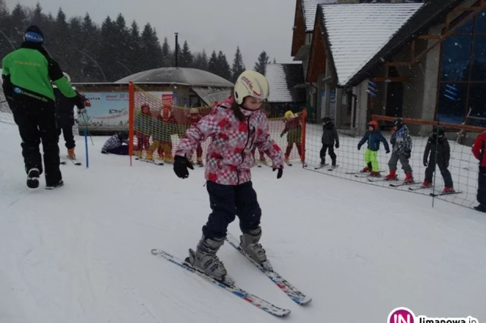 Czwórka rozpoczęła projekt 'JEŻDŻĘ Z GŁOWĄ' - zdjęcie 2