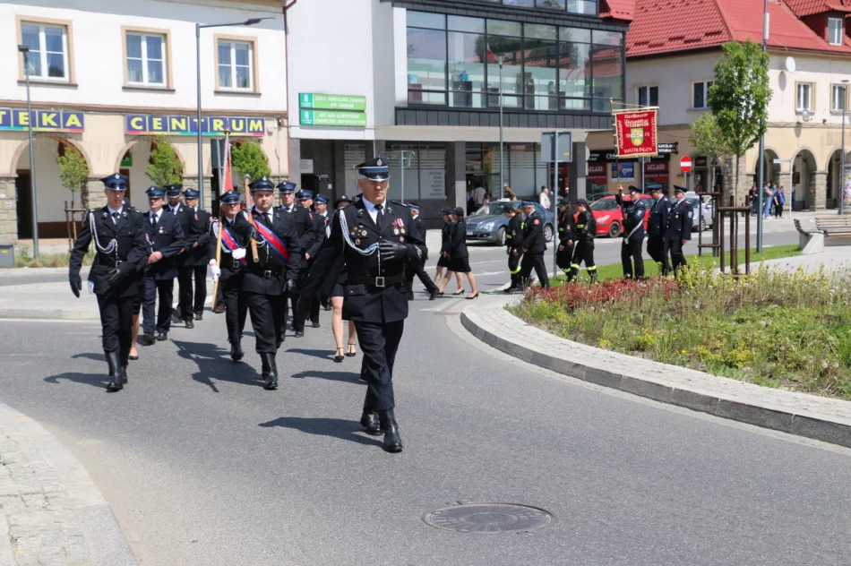 Strażackie święto na rynku - zdjęcie 19
