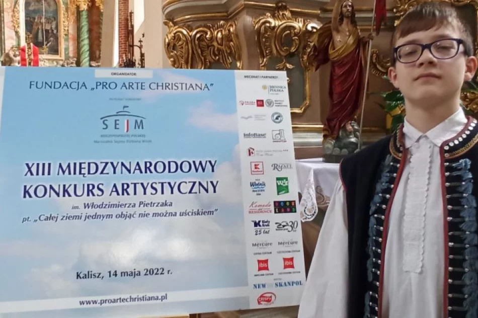 Karol Frączek z ZSP nr 4 laureatem Międzynarodowego Konkursu - zdjęcie 3