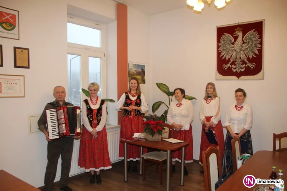 Czas kolędowania ŚDS - zdjęcie 3