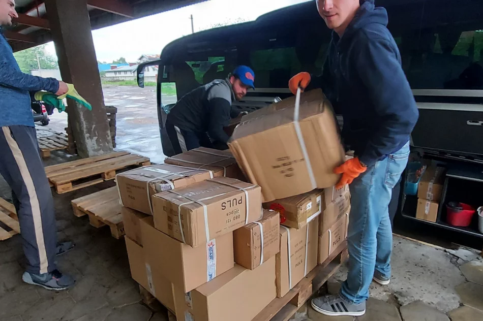 Transport z pomocą dla Truskawca kolejny raz dotarł na Ukrainę - zdjęcie 13