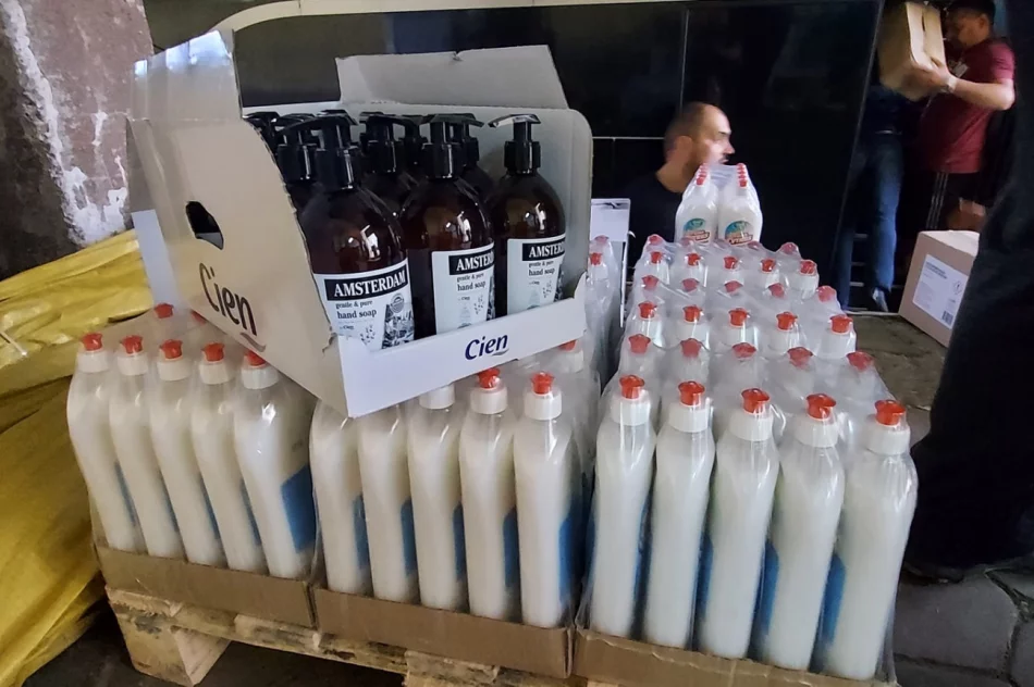 Transport z pomocą dla Truskawca kolejny raz dotarł na Ukrainę - zdjęcie 16