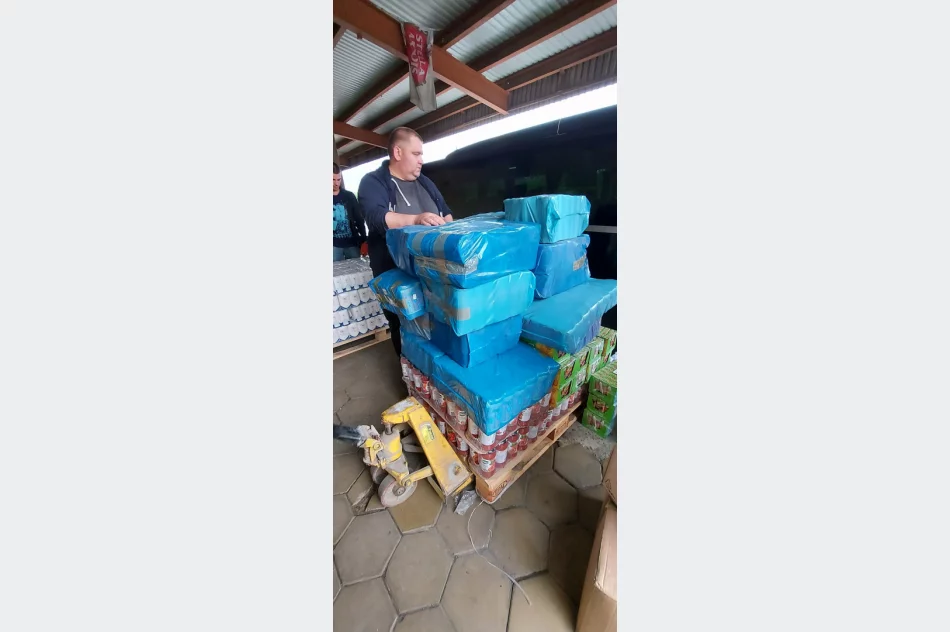 Transport z pomocą dla Truskawca kolejny raz dotarł na Ukrainę - zdjęcie 18