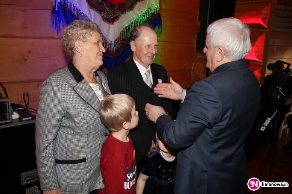 25 par świętowało Złote Gody - zdjęcie 2