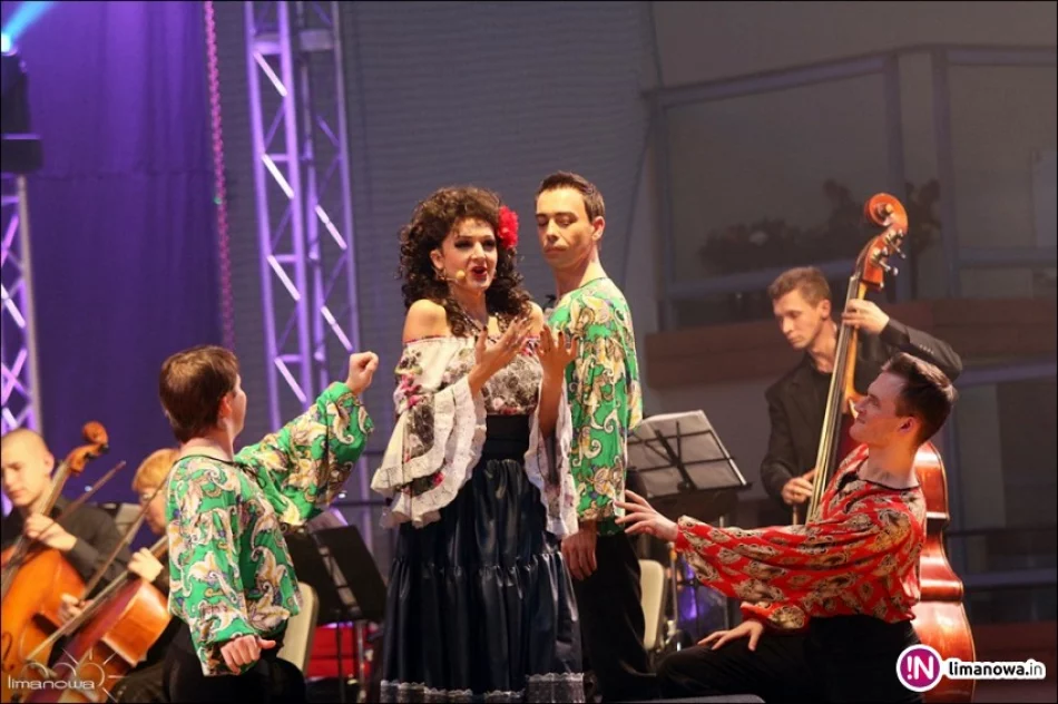 NOWOROCZNA GALA KONCERTOWA - zdjęcie 2