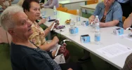 „Opaski bezpieczeństwa” trafiły do 100 seniorów z miasta Limanowa - zdjęcie 4