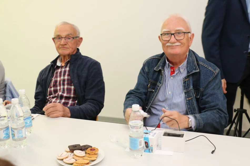 „Opaski bezpieczeństwa” trafiły do 100 seniorów z miasta Limanowa - zdjęcie 10